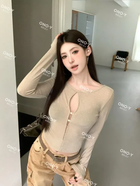 Y668- Áo thun tay dài cổ chữ V xuyên thấu phong cách gợi cảm, mặc 2 kiểu